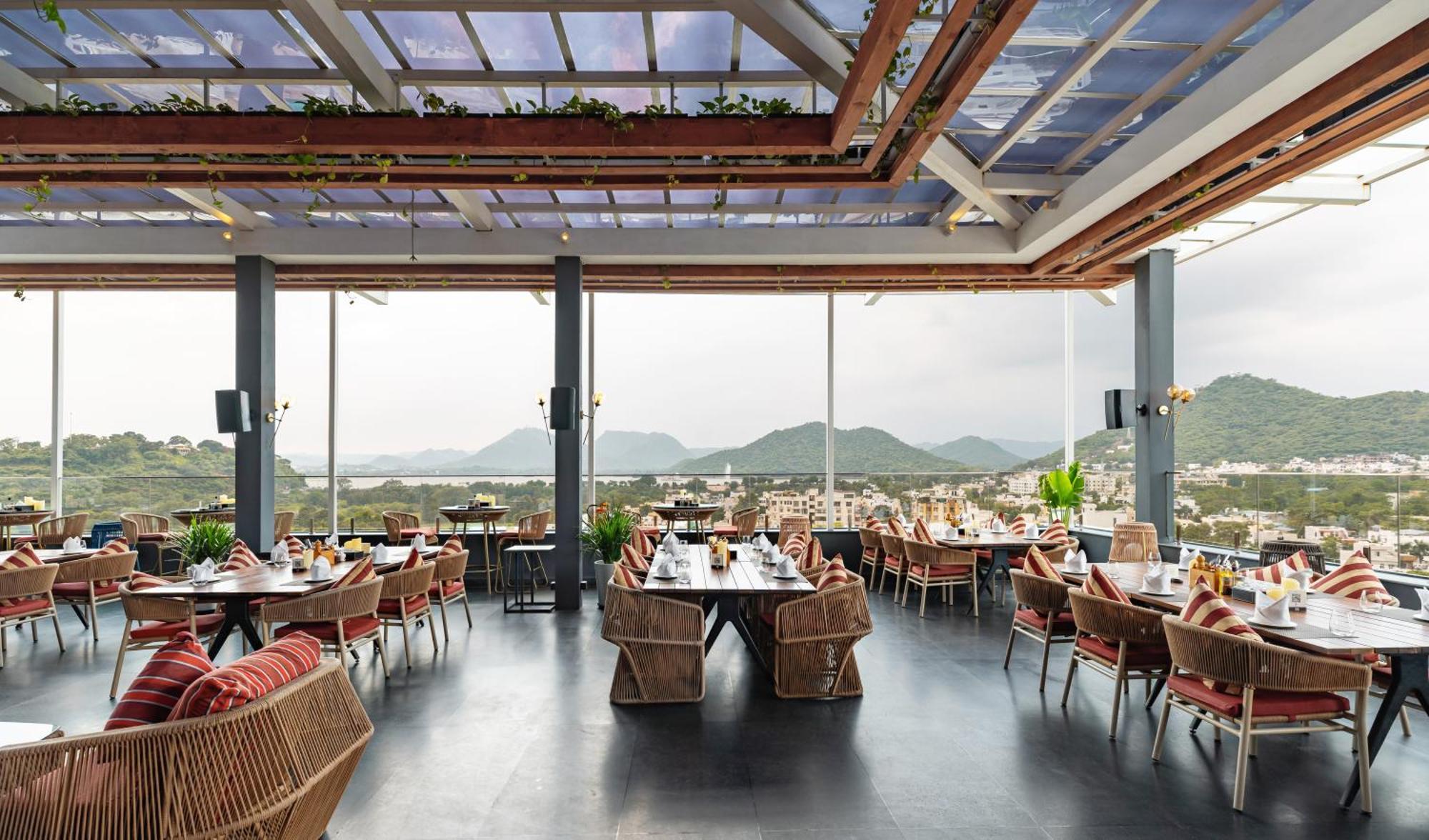 Parallel Hotel Udaipur, A Member Of Radisson Individuals エクステリア 写真