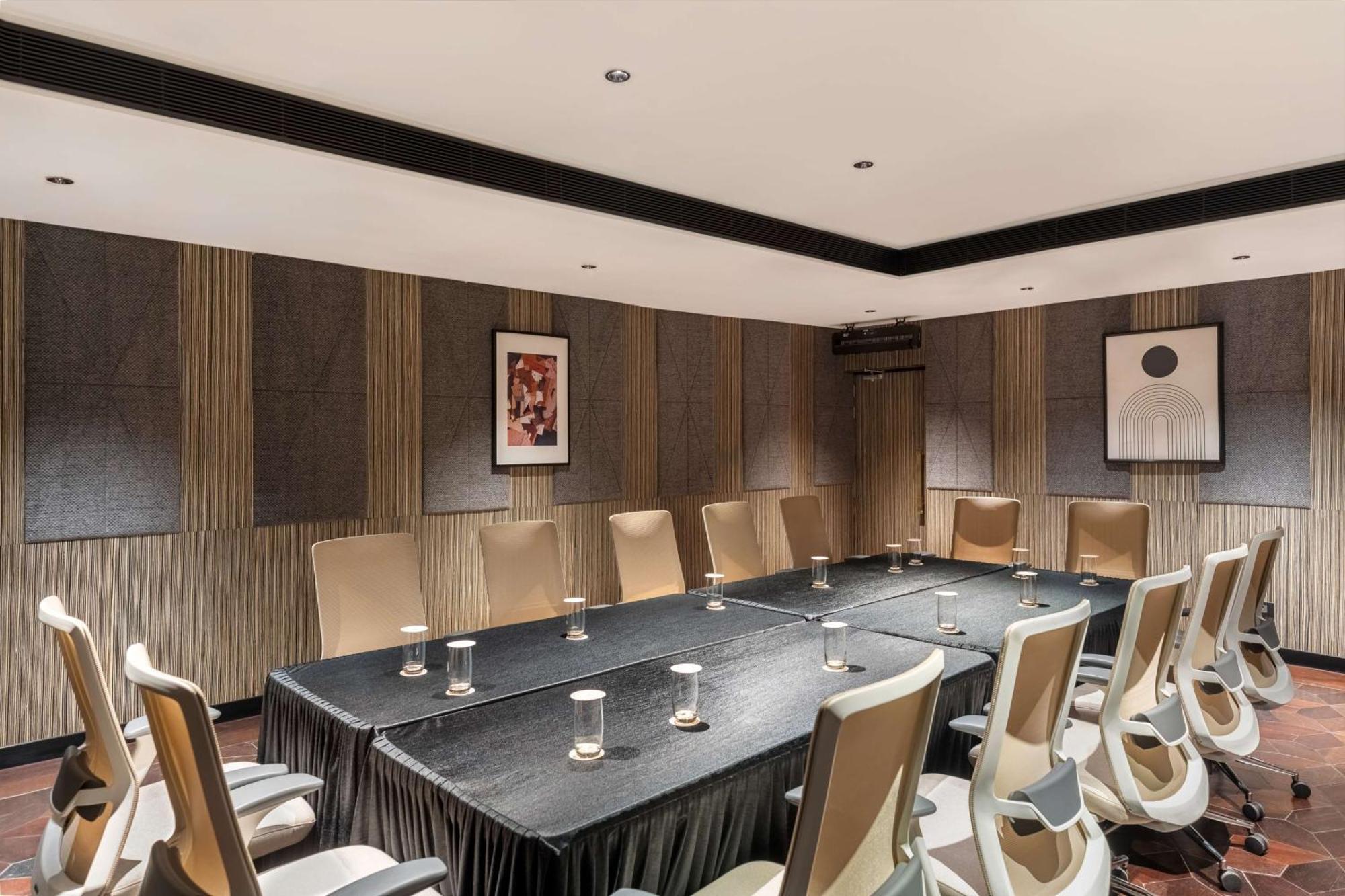 Parallel Hotel Udaipur, A Member Of Radisson Individuals エクステリア 写真