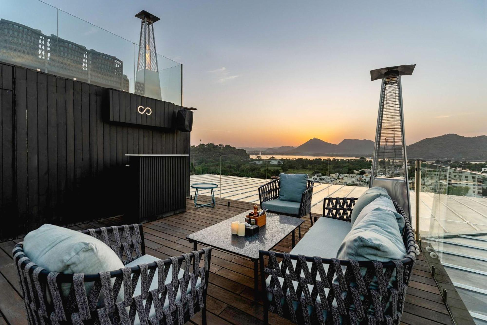Parallel Hotel Udaipur, A Member Of Radisson Individuals エクステリア 写真