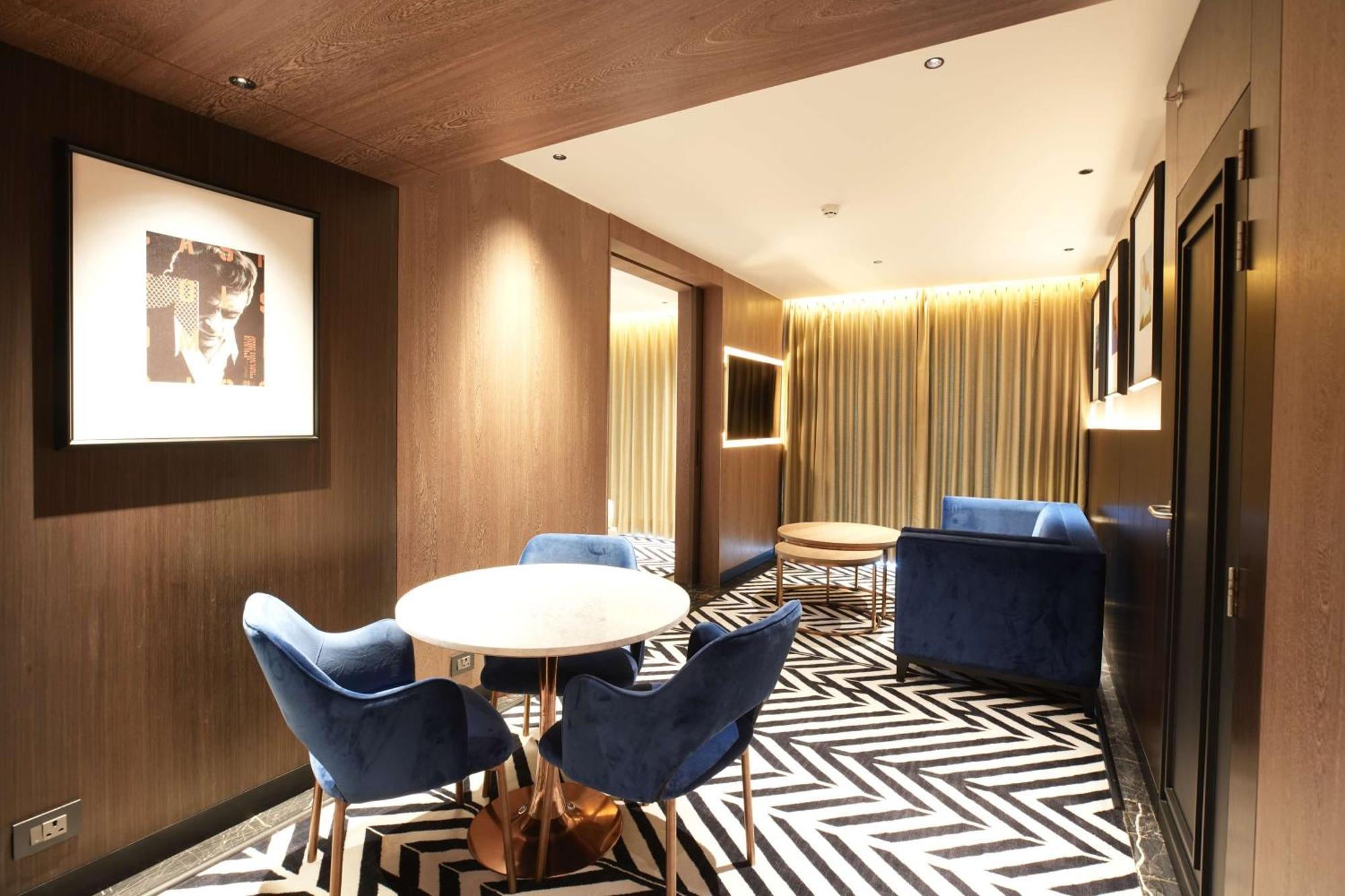 Parallel Hotel Udaipur, A Member Of Radisson Individuals エクステリア 写真
