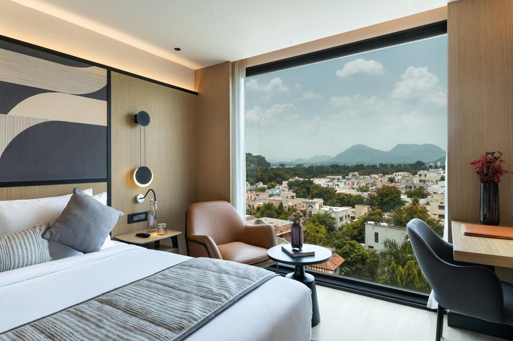 Parallel Hotel Udaipur, A Member Of Radisson Individuals エクステリア 写真