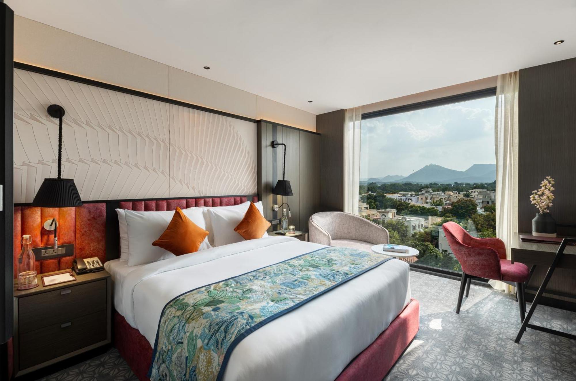 Parallel Hotel Udaipur, A Member Of Radisson Individuals エクステリア 写真